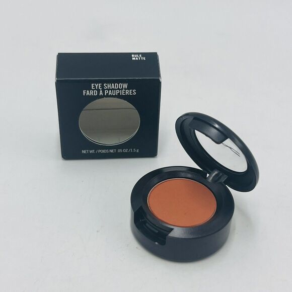 Mac Rule Matte Eye Shadow .05 oz New - Picture 1 of 2